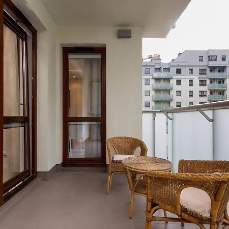 Gieldowa 4 By Renters *