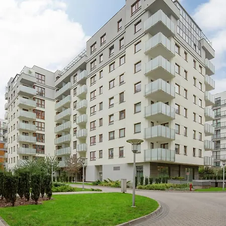 Gieldowa 4 By Renters Apartment *