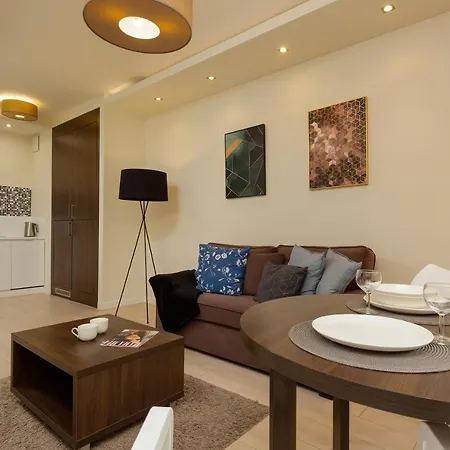 Gieldowa 4 By Renters * Varšava