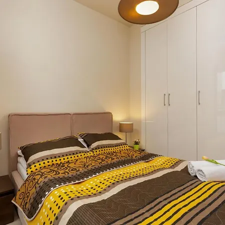 Gieldowa 4 By Renters *