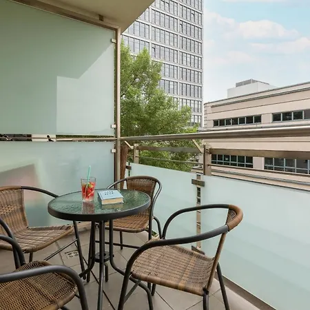 Gieldowa 4 By Renters